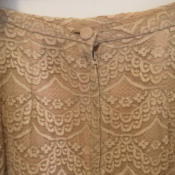 Vintage lace skirt - Picture 3 of 6